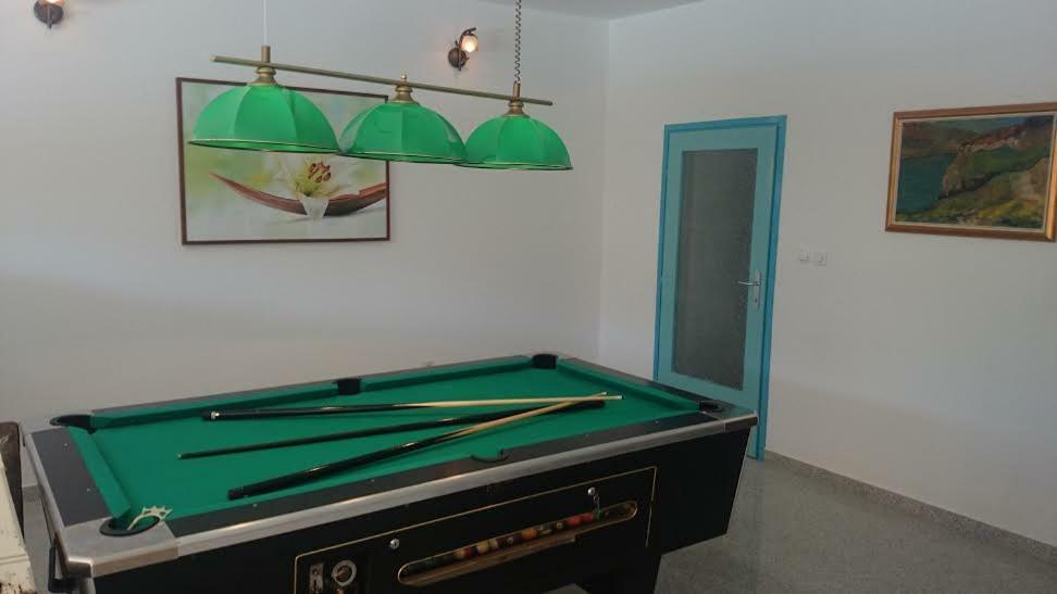 Pansion Oliva Otel Krnica Dış mekan fotoğraf