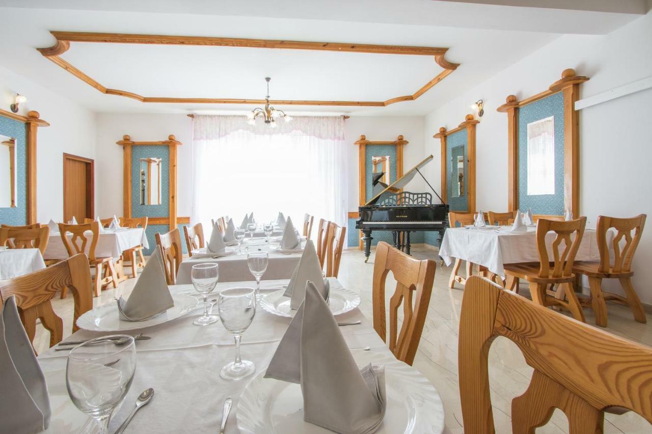 Pansion Oliva Otel Krnica Dış mekan fotoğraf